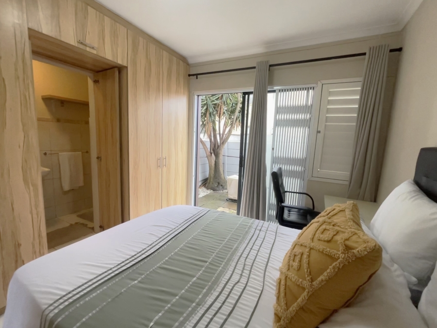 1 Bedroom Property for Sale in Sunridge Western Cape